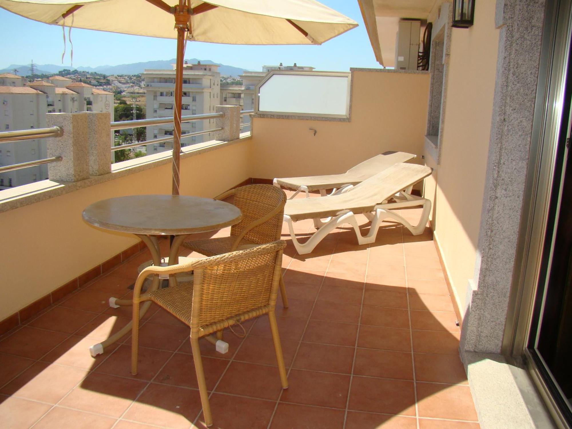 Apartamentos Mediterraneo Real Fuengirola Ngoại thất bức ảnh