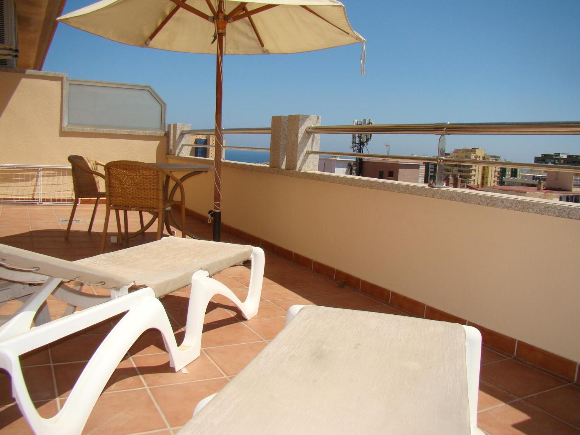 Apartamentos Mediterraneo Real Fuengirola Ngoại thất bức ảnh