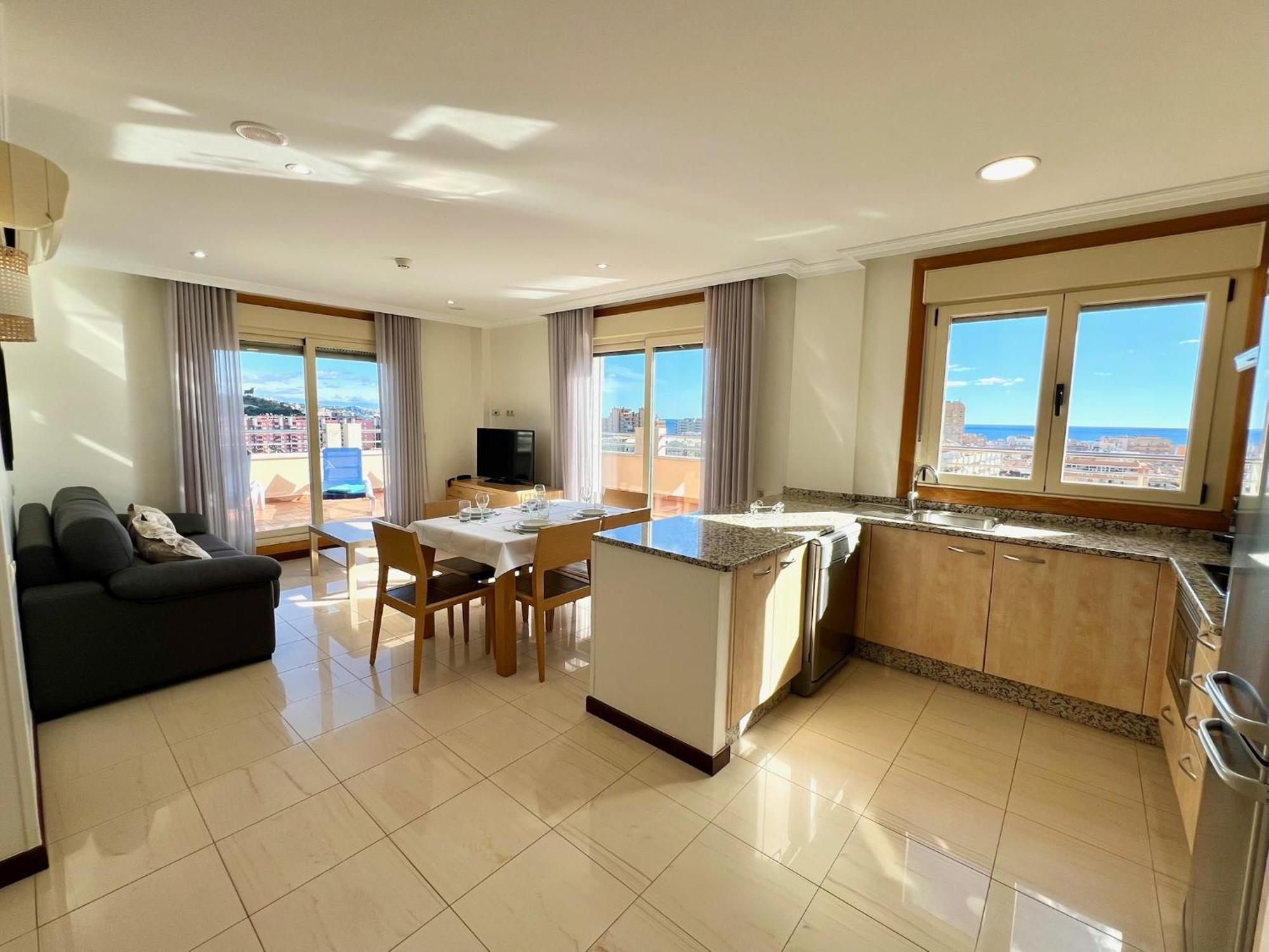 Apartamentos Mediterraneo Real Fuengirola Ngoại thất bức ảnh