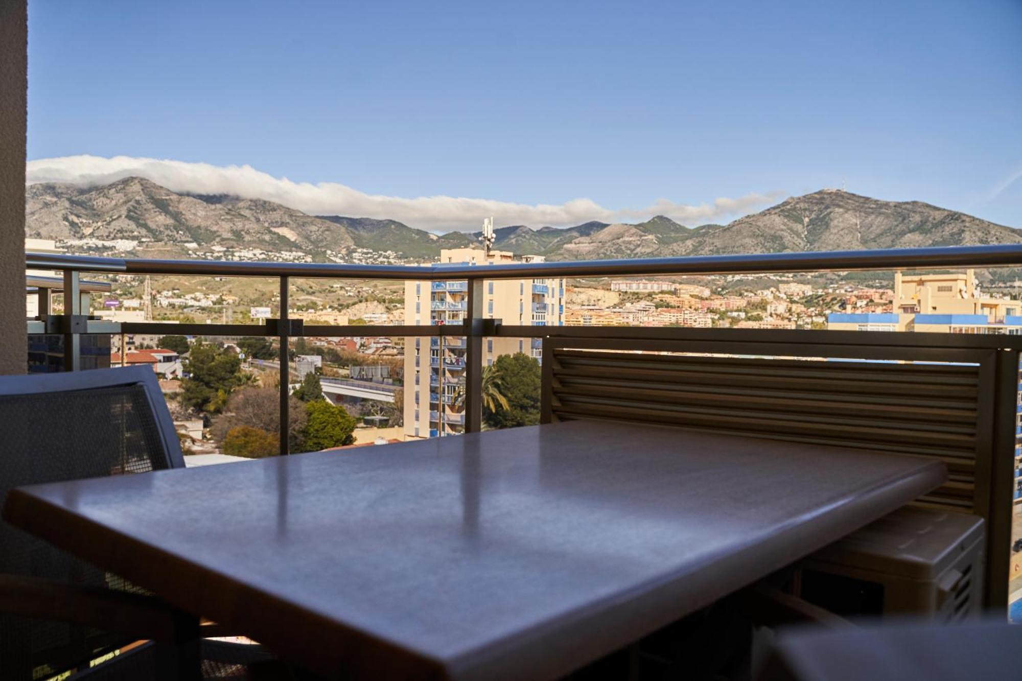 Apartamentos Mediterraneo Real Fuengirola Ngoại thất bức ảnh