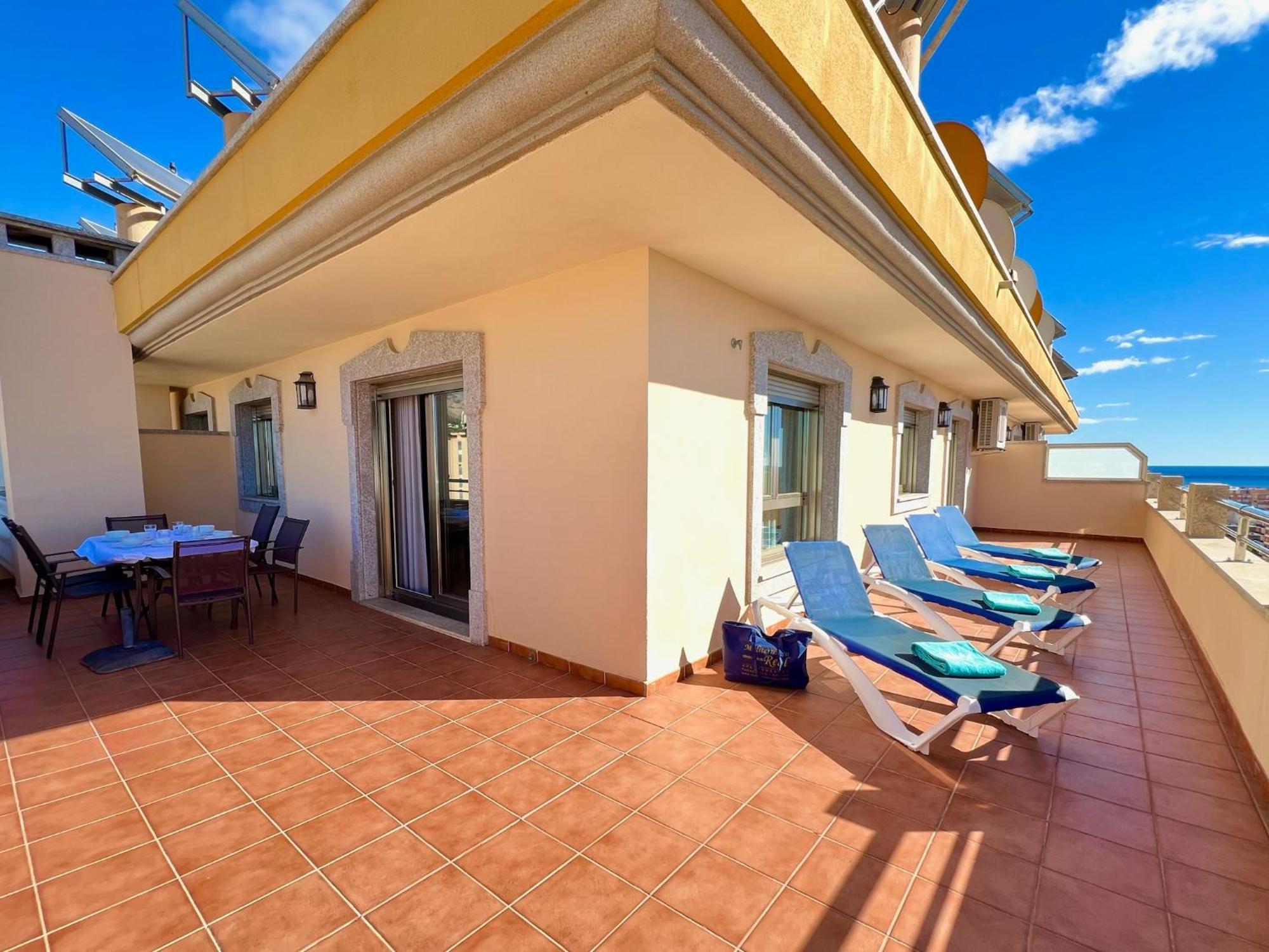 Apartamentos Mediterraneo Real Fuengirola Ngoại thất bức ảnh