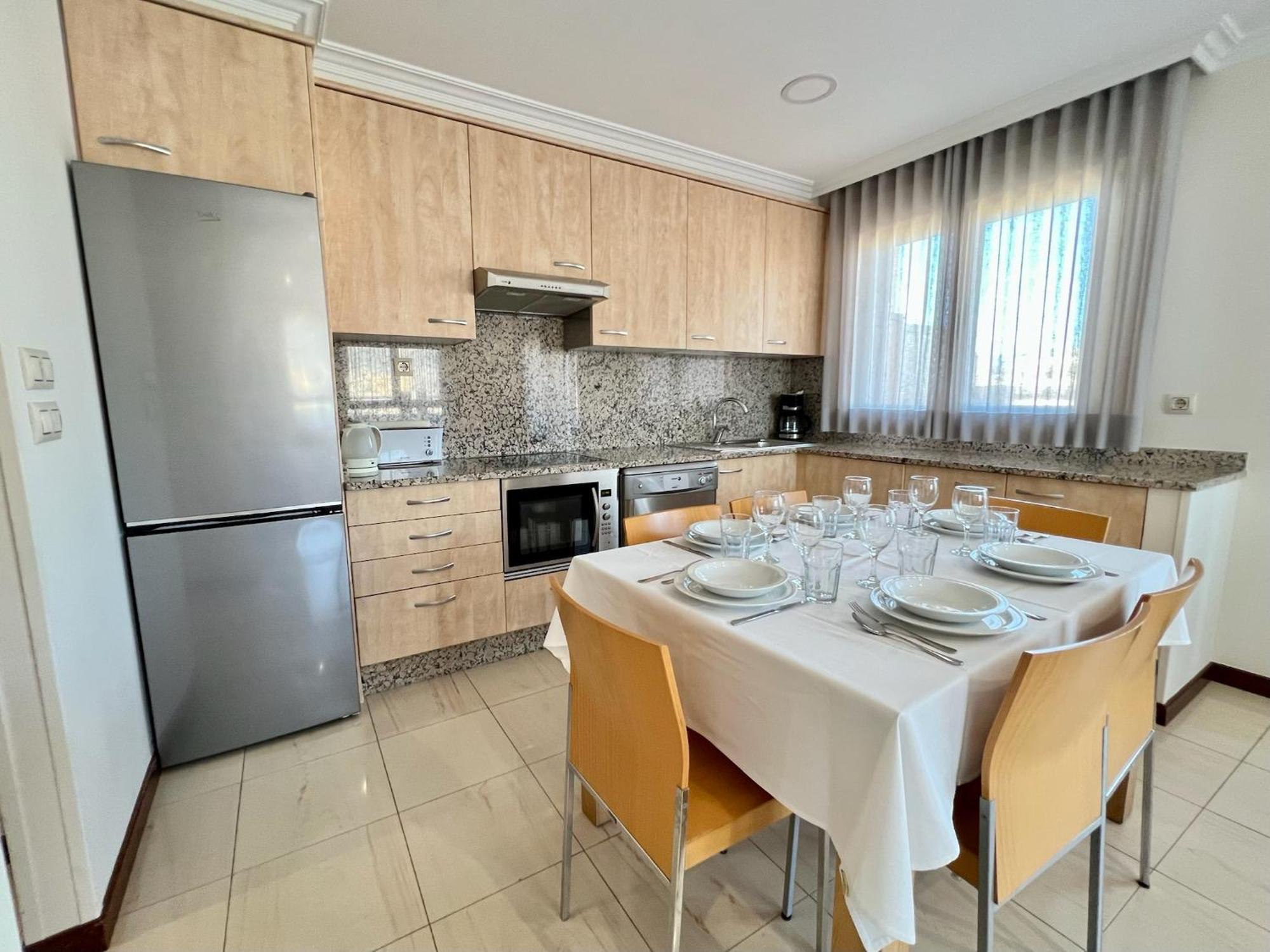 Apartamentos Mediterraneo Real Fuengirola Ngoại thất bức ảnh