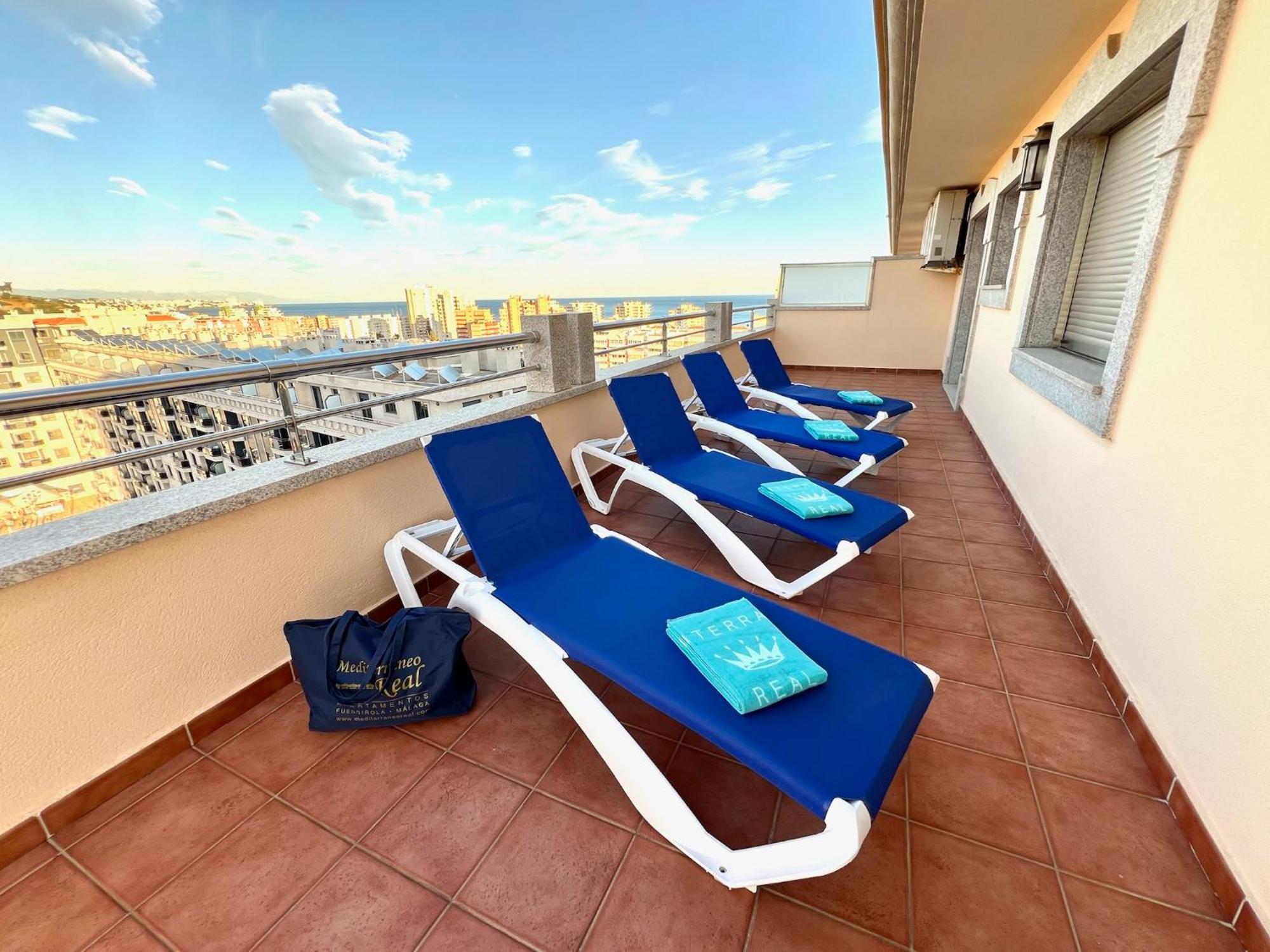 Apartamentos Mediterraneo Real Fuengirola Ngoại thất bức ảnh